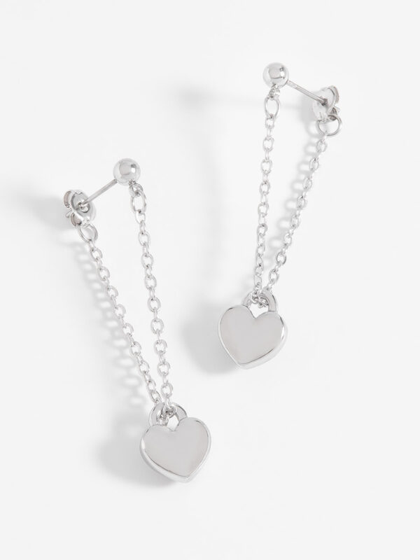 308803-BB-00-SP Aretes largos en forma de corazón con baño de platino
