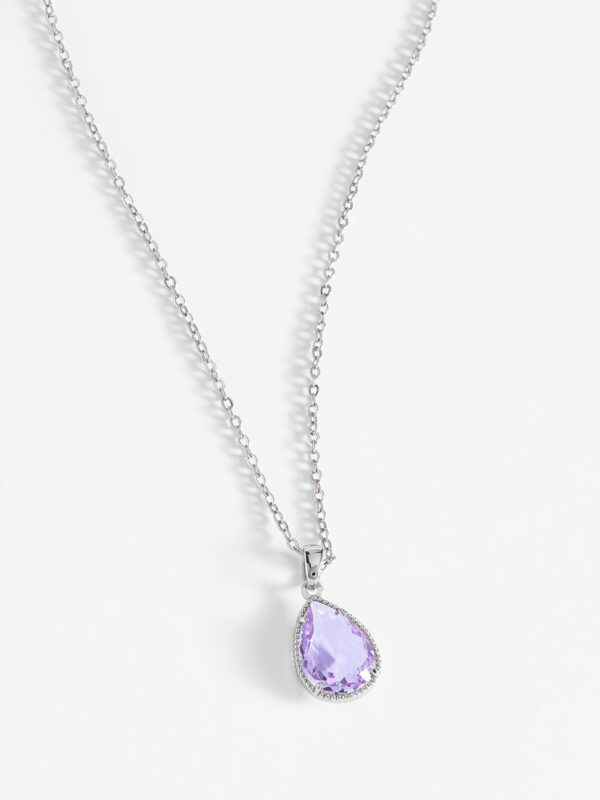 700089-BB-52-LE Collar con piedra violeta y baño de platino
