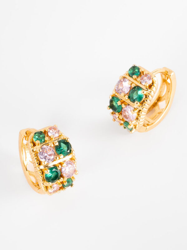 925165L Aretes en baño de oro piedras esmeralda y rosa diseño ancho